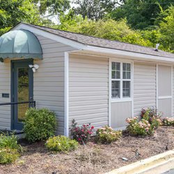 exterior view at Solara Apartments