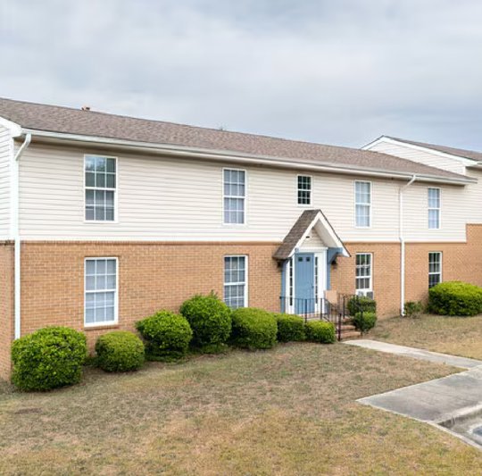 exterior view at Solara Apartments